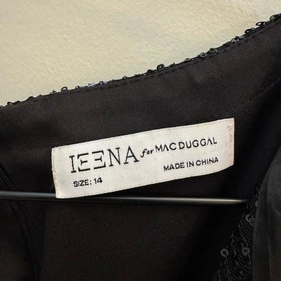 NWT MAC DUGGAL Black Sequined Long Sleeve Gown - Picture 9 of 12